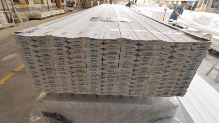 Wood Moulding Categories Explained: What Canadian Buyers Should Know Before Requesting a Quote
